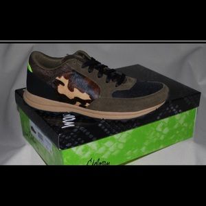 Sam Edelman sneakers